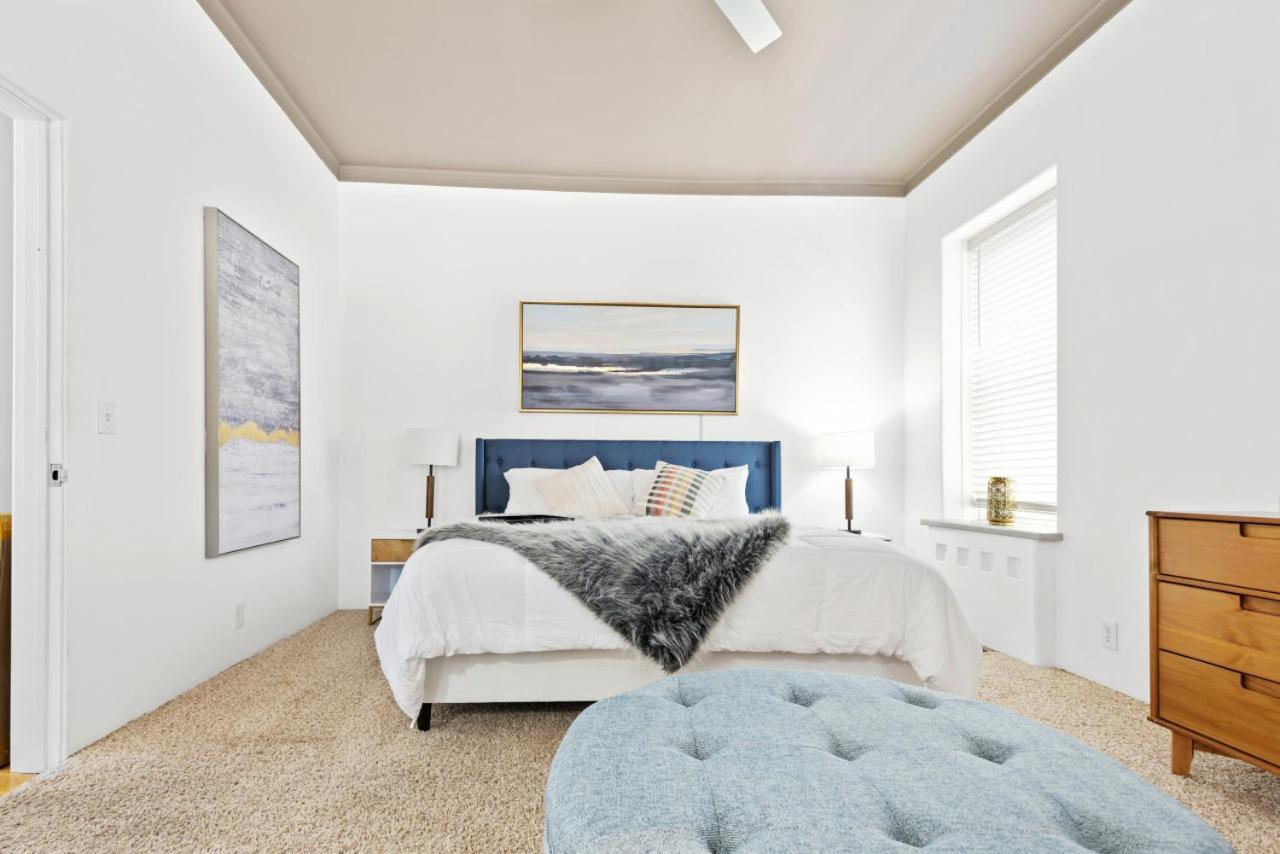 115 N Main Huge 2 Bedroom Unit On Main Street Saint Charles Exterior foto